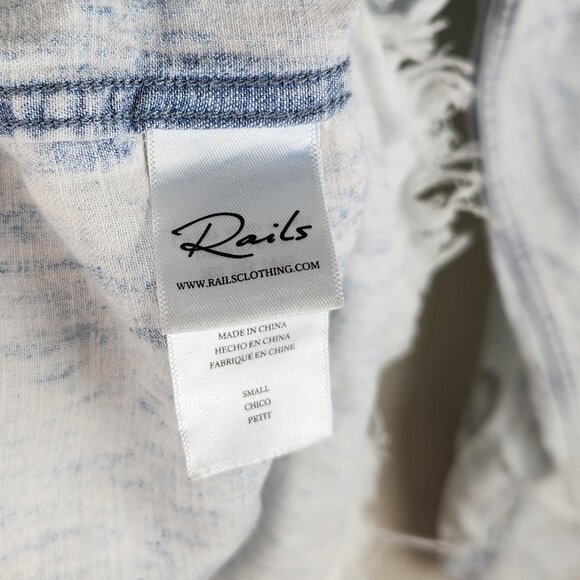 Rails Ingrid Light Acid Wash Raw Hem Button Up Shirt Lyocell Linen sz S - Picture 14 of 16